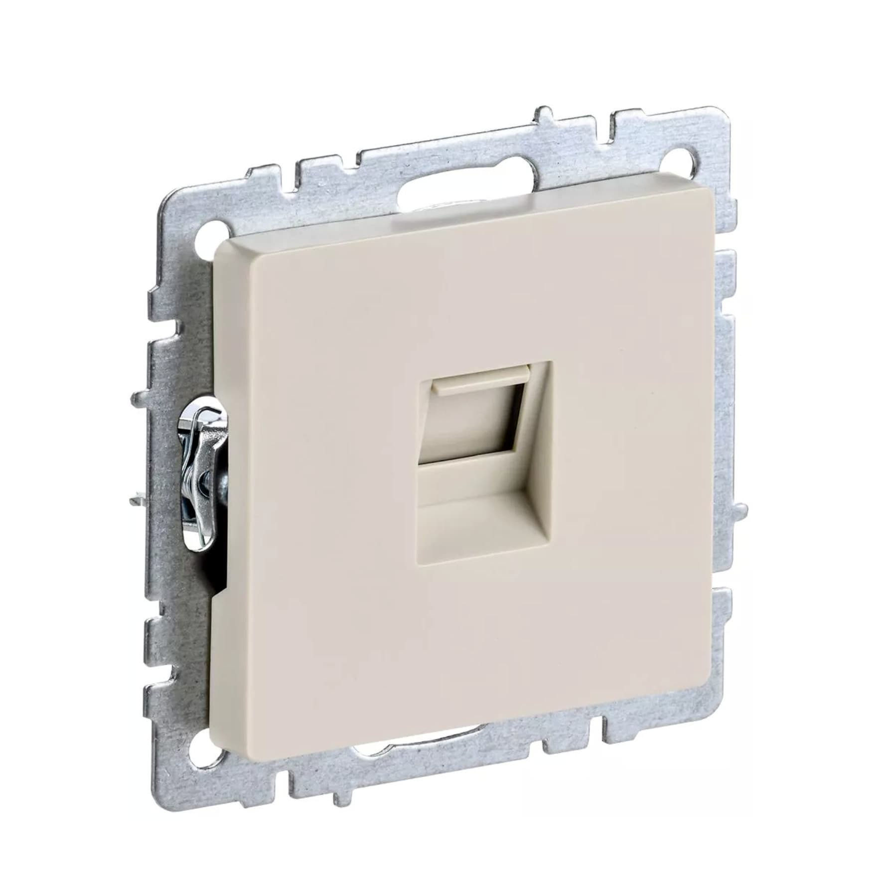 Розетка компьютерная СП RJ45 кат.5E BRITE РК10-БрКр беж. IEK BR-K10-1-K10