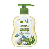 Жидкое мыло с гелем алоэ вера BioMio Bio-soap sensitive 300 мл